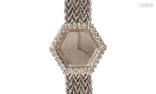 BOUCHERON
Montre bracelet de dame hexagonale, boitier e