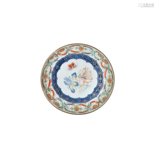 CHINE, ÉPOQUE QIANLONG (1736-1795)
Rare petite assiette