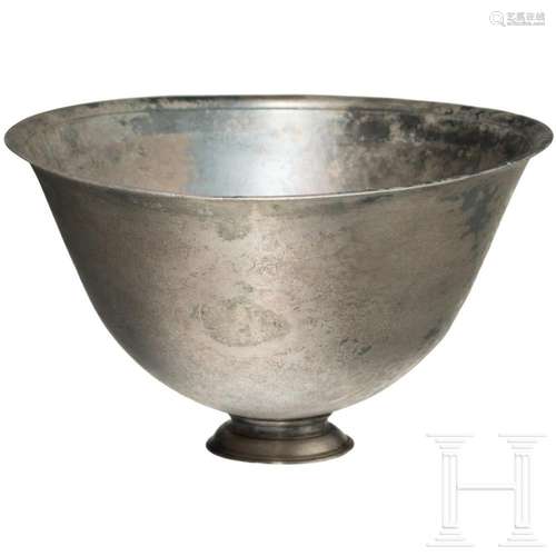 A Hellenistic silver cup, 2nd - 1st century B.C.