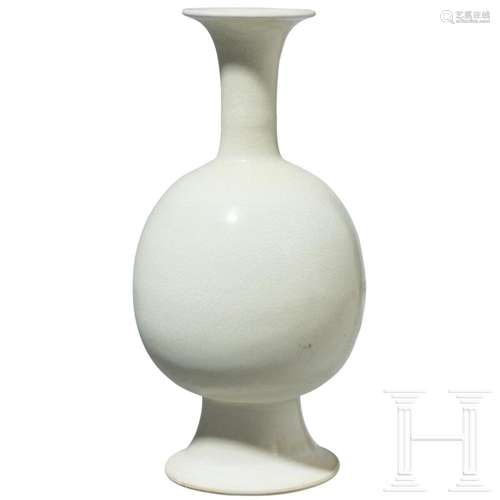 A Chinese white-glazed vase, probably Sui-Tang Dynasty or la...