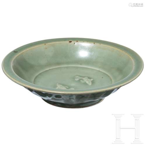 A Longquan-celadon bowl with twin-fish decor, probably south...