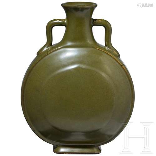 A Chinese tea-dust glaze moon flask with Qianlong six-charac...