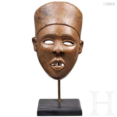 A Zaire askari mask of the Vili tribe