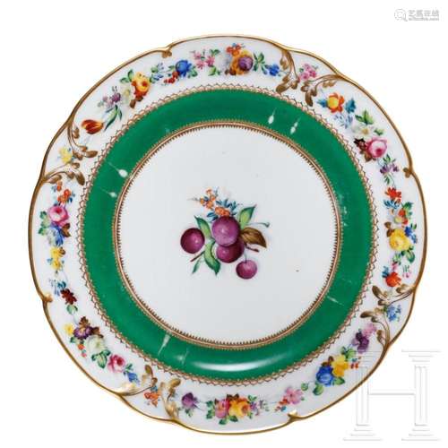 A Russian porcelain plate, Popov factory, circa 1850