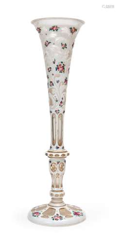 A LARGE BOHEMIAN FLUTED VASE, 19TH CENTURY, PROBABLY BACCARA...
