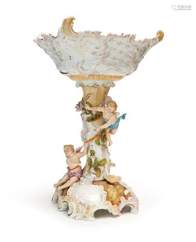 AN ENCRUSTED PORCELAIN CENTREPIECE, 19TH CENTURY, GERMANY