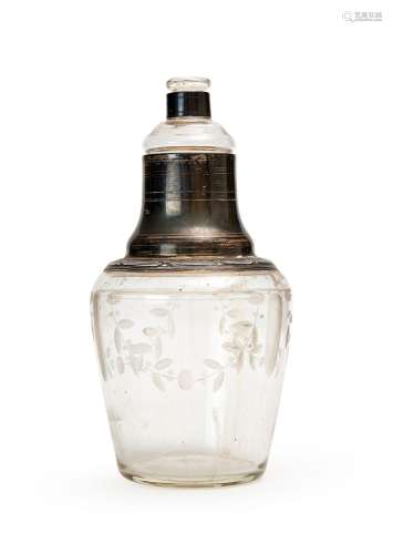 AN ENGRAVED & SILVER MOUNTED GLASS DECANTER, ENGLAND, 19...