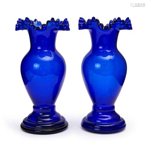 A PAIR OF DEEP BLUE RIBBED GLASS VASES