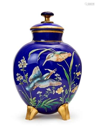 A HIGHLY DECORATED GILT "BIRDS" VASE, POSSIBLY MIN...