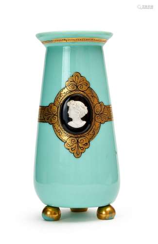 A CAMEO GLASS OPALINE VASE, 19TH CENTURY
