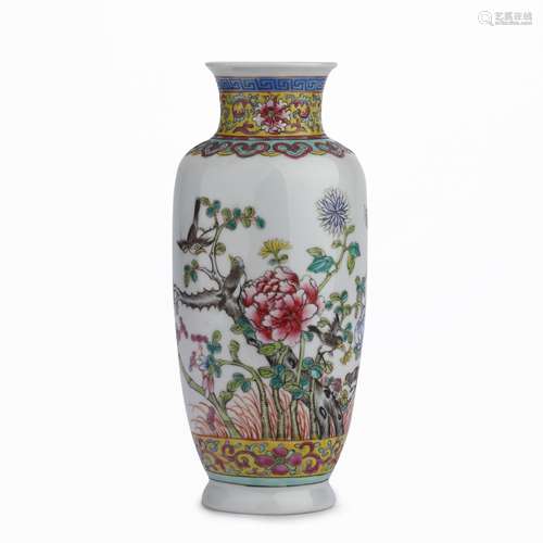 Pastel flower and bird vase of late Qing Dynasty