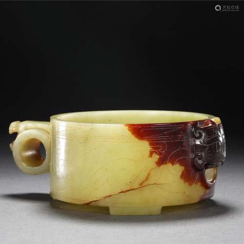 Qing DynastyHetian topaz beast face cup