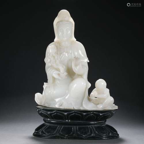 Hetian jade Guan Yin statue decoration