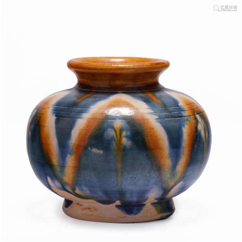 Tri-colored pot from the Qing Dynasty