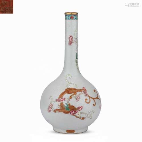 Qing Dynasty Qianlong period, pastel pressure road dragon pa...