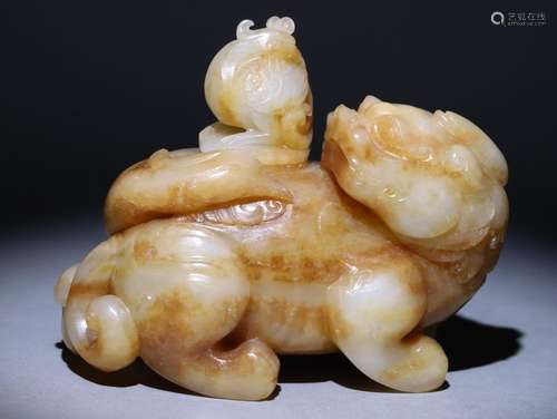 Hetian Jade Beast Bottle