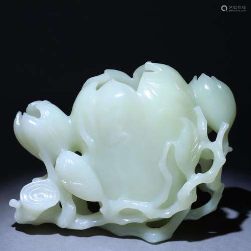 Hetian jade flower arrangement