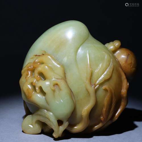 Hetian Jade Fu Lu Shou Sanduo Peach Ornament