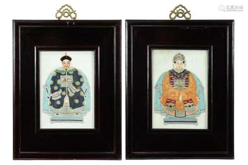 Pendentif de deux portraits de famille chinois pei