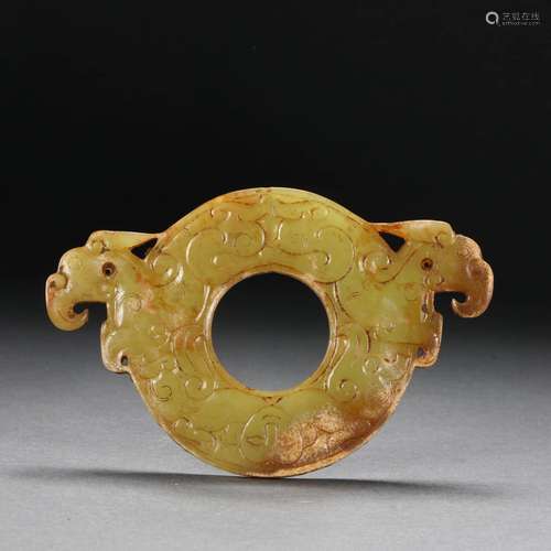 Jade with dragon pattern in Qing Dynasty