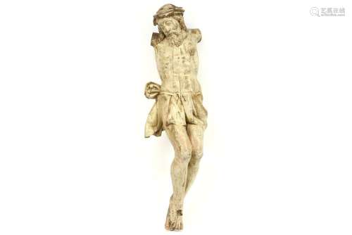 assez grand Christ Corpus en bois du 17ème siècle,