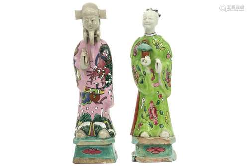 Paire de figurines en porcelaine de Chine du 18ème