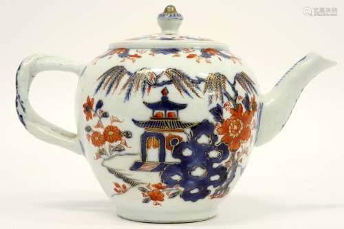 18ème siècle Théière chinoise en porcelaine à déco
