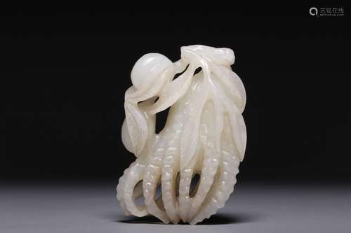 Hetian white jade bergamot ornament