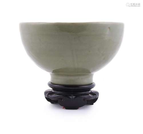 A Chinese \'Longquan\' deep sided bowl