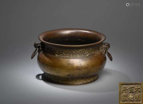 A fine large Chinese bronze archaistic censer