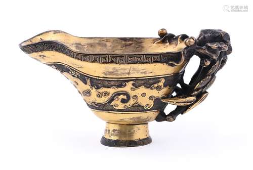 A Chinese bronze archaistic libation cup