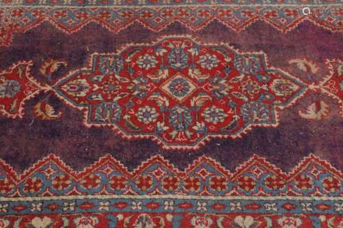 MID-20TH-CENTURY MIDDLE-EASTERN CARPET