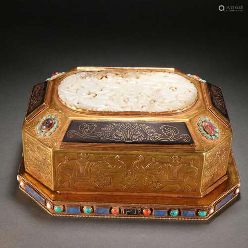 Gilt Bronze Inlaid Jade Carved Chilong Opera Pattern Box