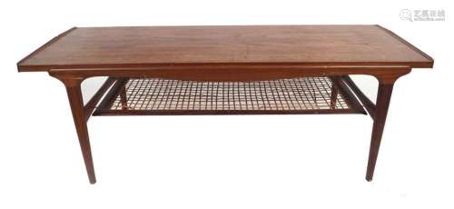 MID-CENTURY G-PLAN COFFEE TABLE