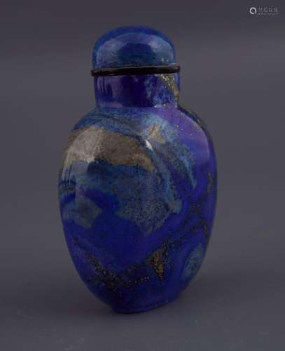 CHINESE LAPIS LAZULI SNUFF BOTTLE AND STOPPER