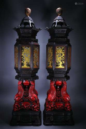 A Pair of Old Collection Palace Lanterns with Dragon Pattern...