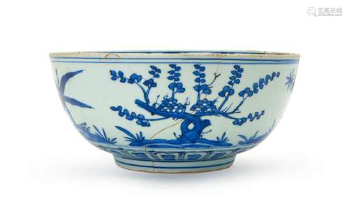 A CHINESE BLUE & WHITE BOWL, TRANSITIONAL PERIOD 17TH CE...