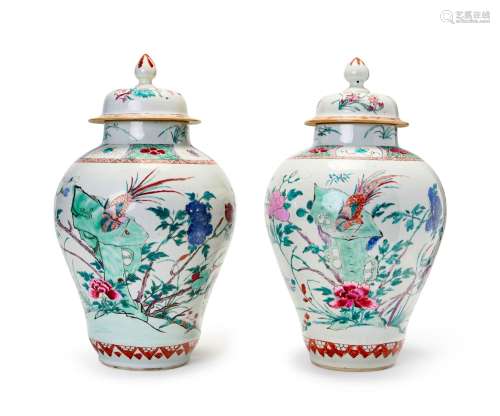 AN PAIR OF FAMILLE ROSE BALUSTER JARS AND COVERS, QIANLONG P...