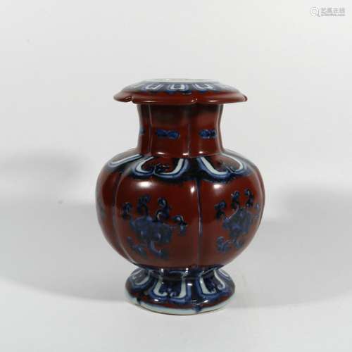 Blue and white red glaze bottle