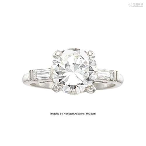 Diamond, Platinum Ring Stones: Round brilliant-cut diamond w...