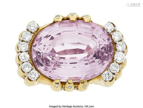 Kunzite, Diamond, Gold Ring Stones: Oval-shaped kunzite weig...