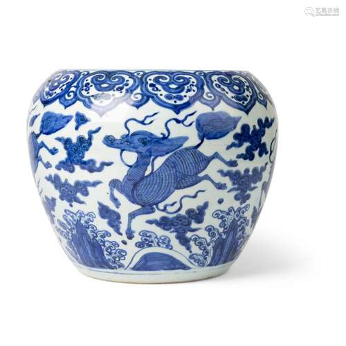 LARGE BLUE AND WHITE 'MYTHICAL BEASTS' JAR MING DYNASTY, 16T...