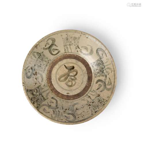 SWATOW BLUE AND WHITE DISH MING DYNASTY