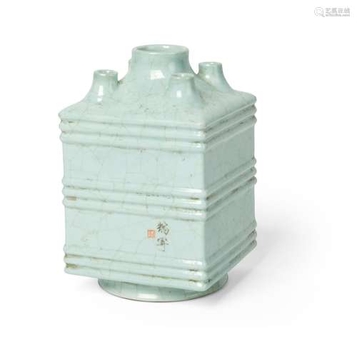 GUAN-TYPE FIVE-SPOUT VASE QING DYNASTY, YONGZHENG MARK, 18TH...