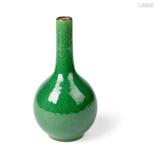 GREEN-GLAZED VASE QING DYNASTY, 19TH CENTURY