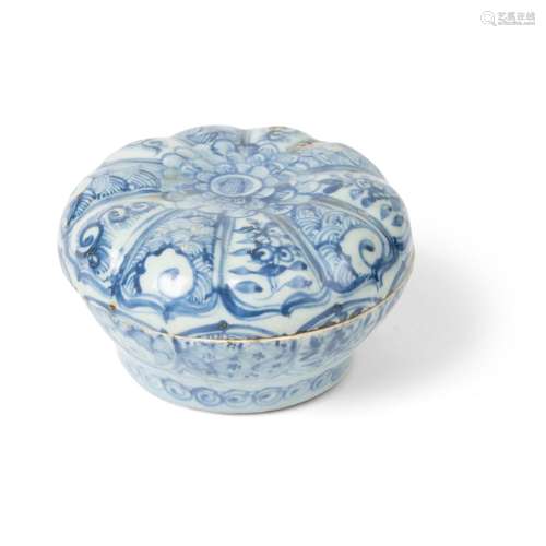 BLUE AND WHITE MELON-SHAPED BOX AND COVER MING DYNASTY