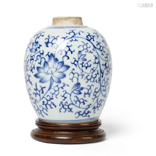 BLUE AND WHITE GINGER JAR LATE MING TO QING DYNASTY, 17TH CE...