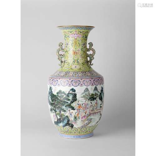 LARGE FAMILLE ROSE 'DANCING LADIES' VASE QING DYNASTY, 18TH-...