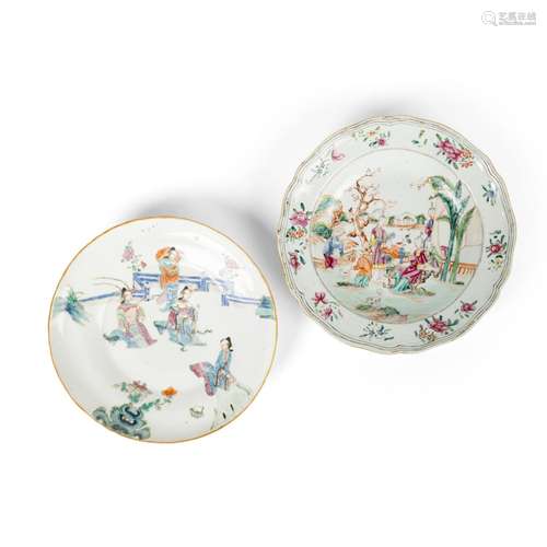 TWO FAMILLE ROSE PLATES QING DYNASTY, 18TH-19TH CENTURY