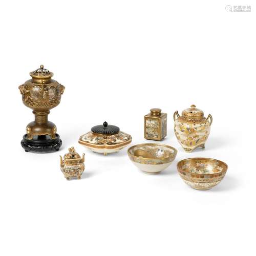 GROUP OF SEVEN SATSUMA WARES MEIJI PERIOD